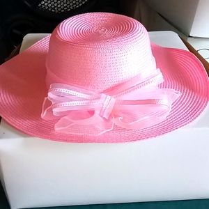 New inbox light pink with tool bow embellishment fancy hat